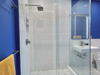 Dupont Circle - Frameless Sliding Door with 90 Degree Panel