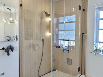 Shower Door in Four Corners - Sunset Terrace