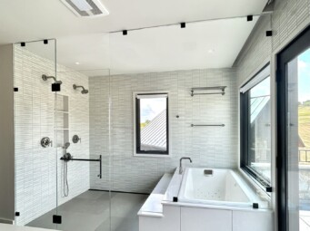 Shower Door in Round Hill, Virginia